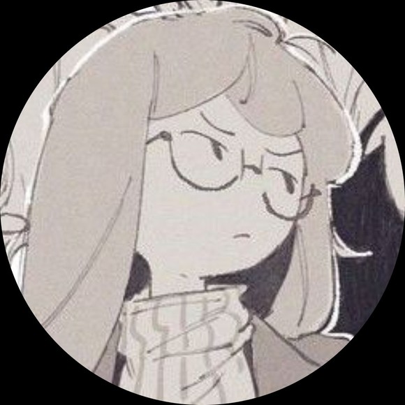 Poshmark profile picture for @sculptures